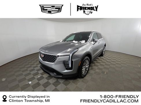 Certified 2025 Cadillac XT4 Premium Luxury image 1