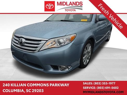 Used 2011 Toyota Avalon image 1