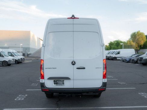 New 2025 Mercedes-Benz Sprinter 2500 image 6