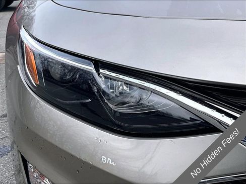 Used 2023 Chevrolet Malibu LT FWD image 27