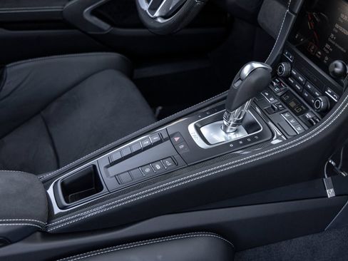 Used 2025 Porsche 718 Cayman GTS RWD image 44