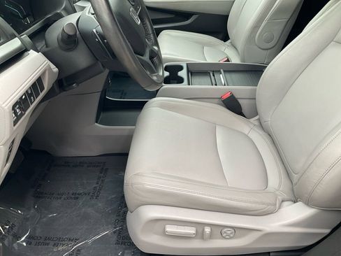 Used 2022 Honda Odyssey EX-L image 12