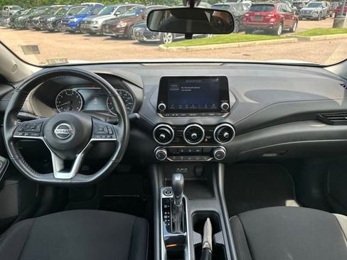 Used 2022 Nissan Sentra SV image 10