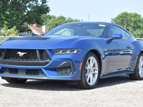 Used 2024 Ford Mustang GT Premium RWD image 1