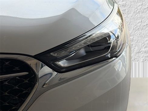 Used 2020 Buick Enclave Avenir w/ Avenir Technology Package image 9