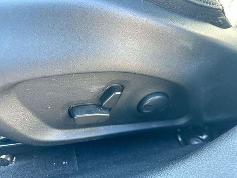 Used 2023 Jeep Compass Latitude w/ Sun and Sound Group image 14