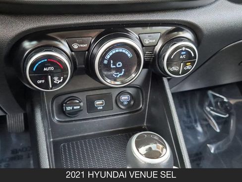 Used 2021 Hyundai Venue SEL FWD image 22