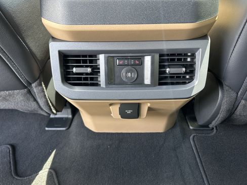 New 2025 Ford F250 Lariat w/ Lariat Ultimate Package image 20