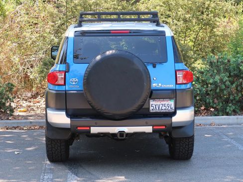 Used 2007 Toyota FJ Cruiser 4WD image 14