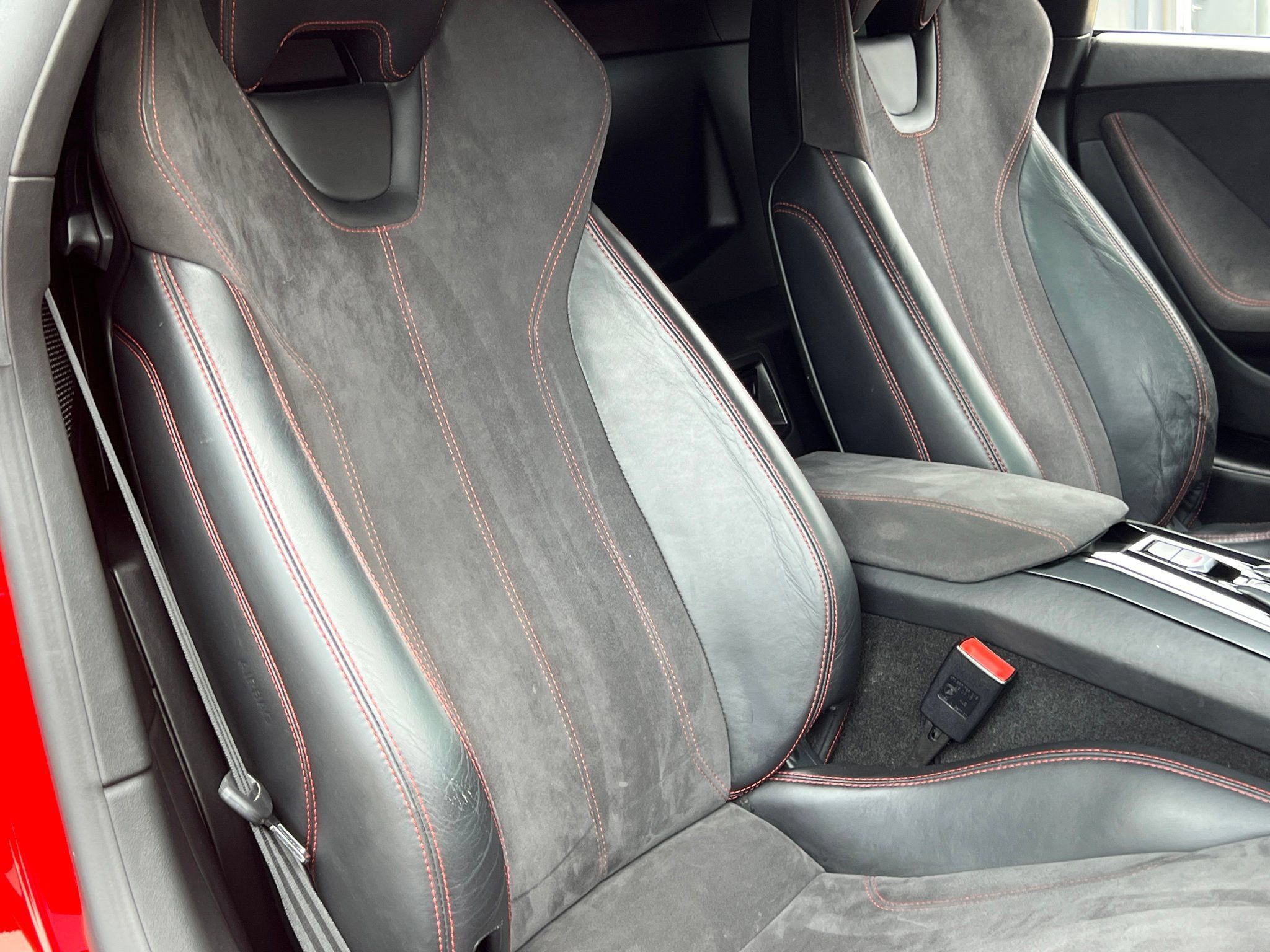 Used 2016 Lamborghini Huracan LP 580-2 RWD image 29