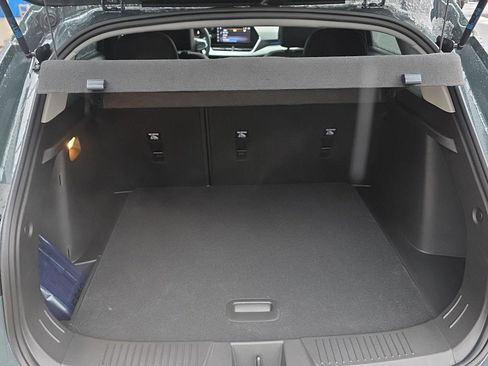 New 2025 Chevrolet Trax LT w/ Sunroof Package image 23