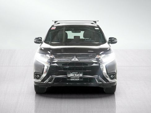 Used 2022 Mitsubishi Outlander 4WD Plug-In Hybrid image 8