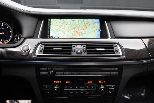 Used 2014 BMW 750i RWD image 86