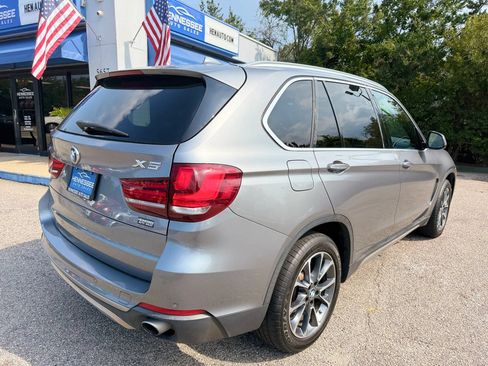 Used 2017 BMW X5 xDrive35i w/ Premium Package AWD/4WD image 9