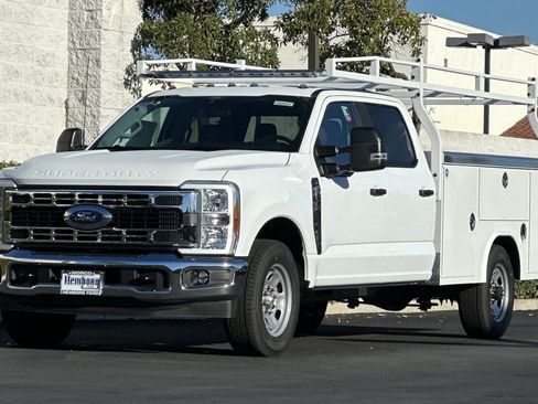 New 2026 Ford F350 XL w/ XL Chrome Package image 8
