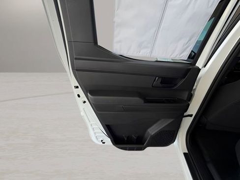 Used 2024 Toyota Tacoma SR5 image 28