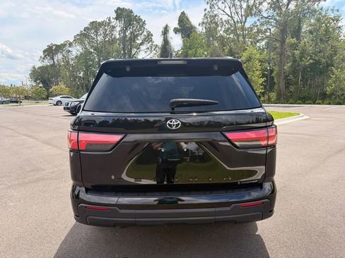 Used 2025 Toyota Sequoia SR5 AWD/4WD image 13