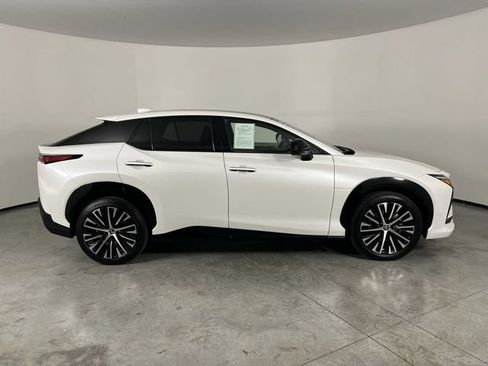 Used 2023 Lexus RZ 450e Premium w/ Accessory Package (Z1) AWD/4WD image 9