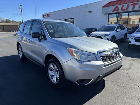 Used 2014 Subaru Forester 2.5i image 3