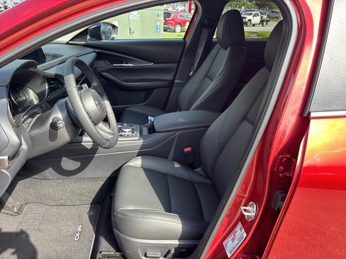 New 2026 MAZDA CX-30 AWD 2.5 S w/ Select Sport Pkg image 13