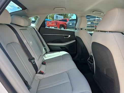 Used 2022 Hyundai Sonata Limited FWD image 27