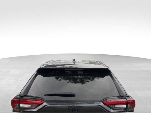 Used 2024 Toyota RAV4 LE image 6