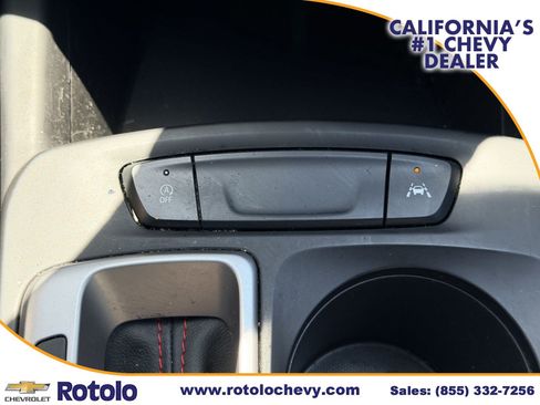Used 2024 Chevrolet Trax RS w/ Sunroof Package FWD image 21