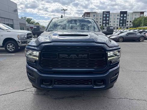 Used 2023 RAM 2500 Limited AWD/4WD image 3