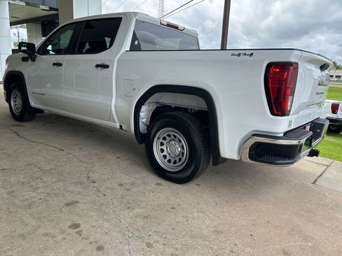 Used 2024 GMC Sierra 1500 Pro w/ Pro Value Package AWD/4WD image 5
