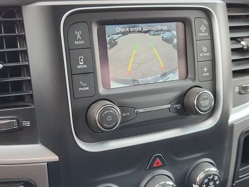 Used 2024 RAM 1500 Classic SLT AWD/4WD image 21