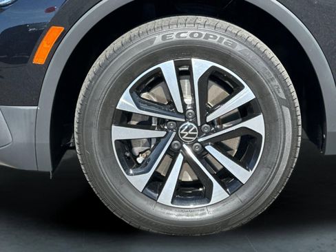 Used 2022 Volkswagen Tiguan S AWD/4WD image 24