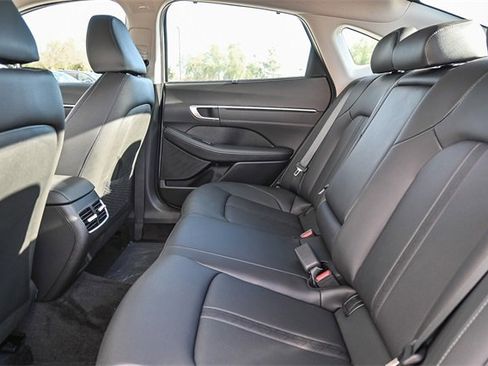 New 2025 Hyundai Sonata Limited image 22