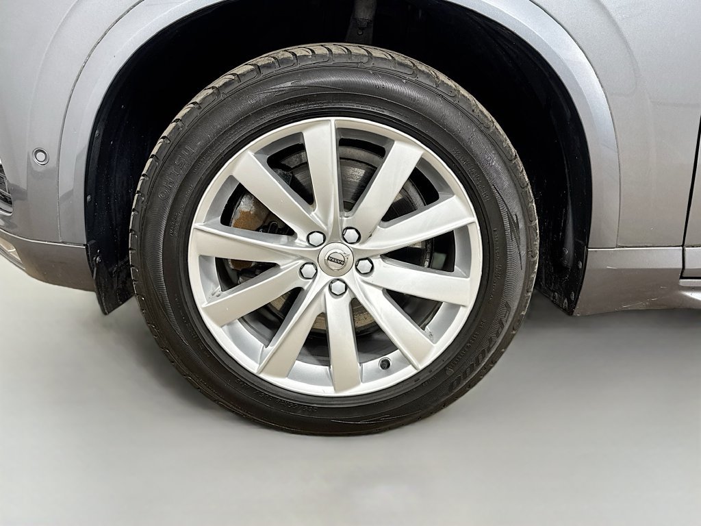 Used 2016 Volvo XC90 T6 Momentum w/ Vision Package AWD/4WD image 40