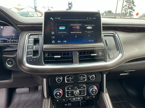 Certified 2023 Chevrolet Suburban LT w/ Luxury Package image 32