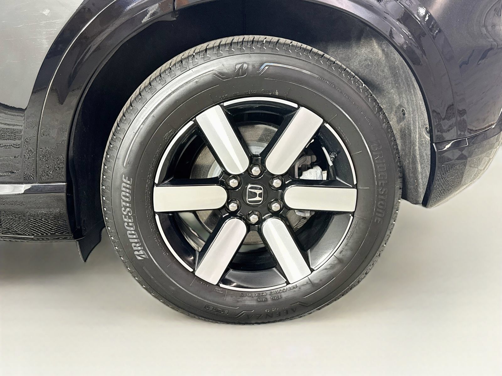 Used 2024 Honda Prologue Touring image 32