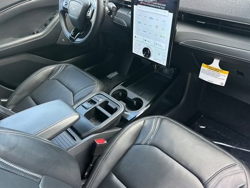New 2025 Ford Mustang Mach-E Premium image 16