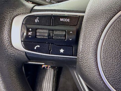 Used 2024 Kia Sportage LX image 14