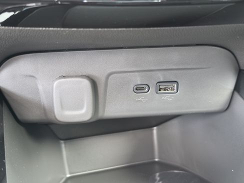 New 2026 Chevrolet Trax ACTIV w/ Driver Confidence Package FWD image 28