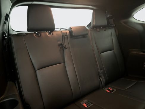 Used 2022 Toyota Highlander XSE image 23