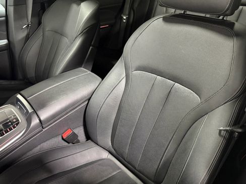Used 2019 BMW X5 xDrive40i w/ M Sport Package AWD/4WD image 19