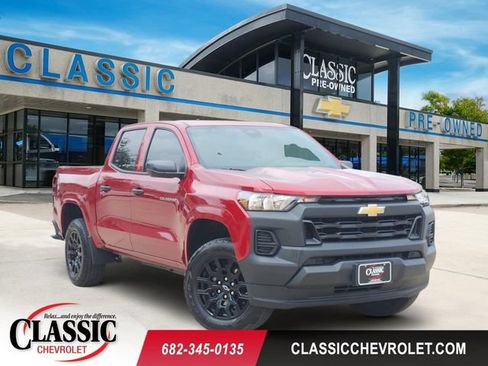 Used 2025 Chevrolet Colorado W/T w/ WT Custom Package RWD image 1