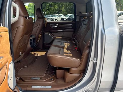 Used 2024 RAM 1500 Limited AWD/4WD image 38