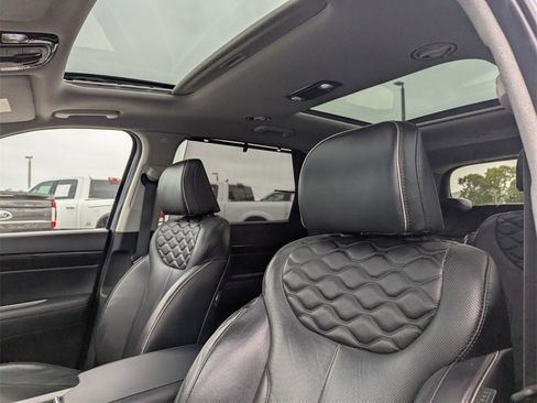 Used 2021 Hyundai Palisade Limited image 24