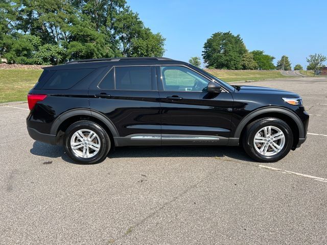 Certified 2022 Ford Explorer XLT AWD/4WD image 13