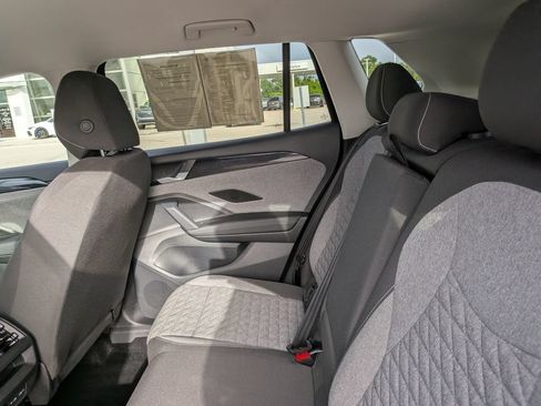 Certified 2026 Volkswagen Tiguan S FWD image 15
