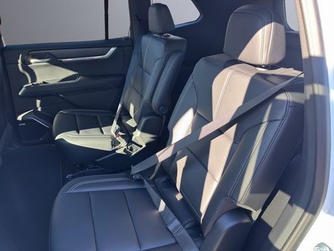 New 2026 GMC Acadia Elevation w/ Black Edition image 21