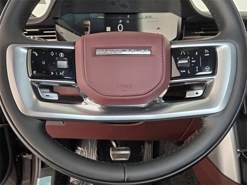 New 2026 Land Rover Range Rover SE image 21