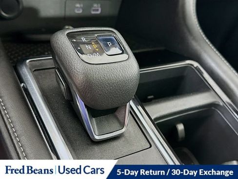 Used 2022 Nissan Pathfinder SV w/ SV Premium Package AWD/4WD image 23