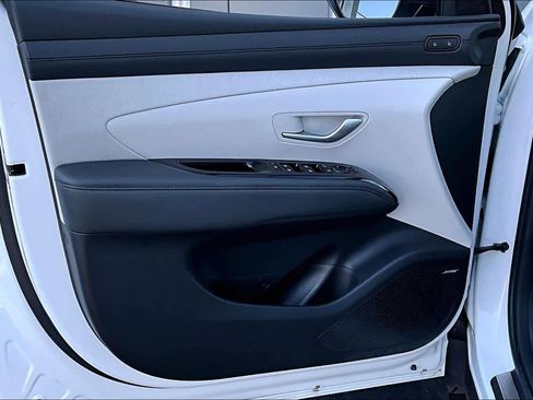 Used 2025 Hyundai Tucson Limited image 20