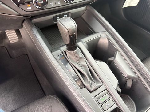 Certified 2025 Honda Accord SE image 20